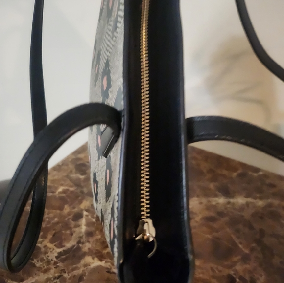 Kate Spade Black and Pink Patterned Tote EUC - Picture 6 of 13